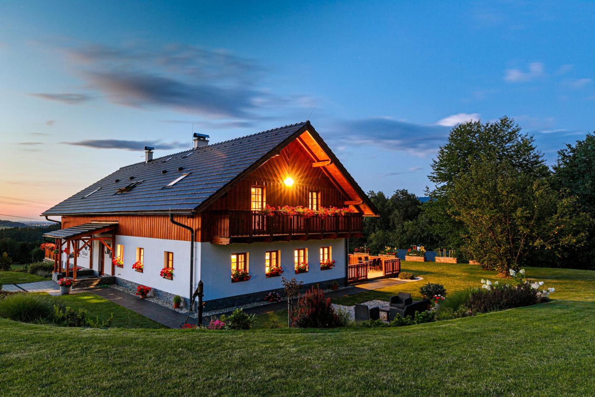 Penzion Stribrnik Krasna  Luaran gambar